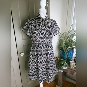Tulle Brand Moth Butterfly Abstract Navy Blue Dress With Bow Womens Medium